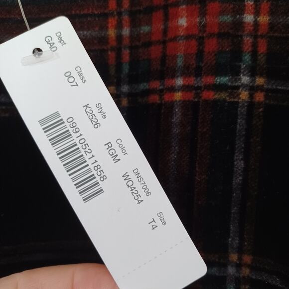 J. Crew Tartan Tank Top Velvet Black Red Gold Size 4 NWT - Picture 10 of 13